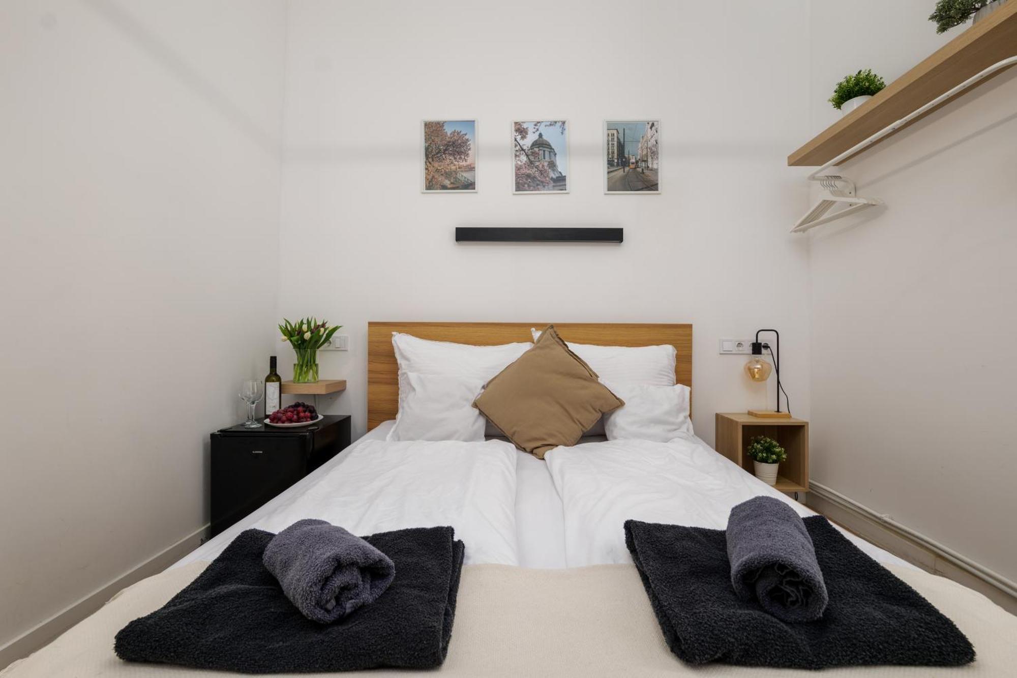 Ak7 Boutique Suites بودابست المظهر الخارجي الصورة